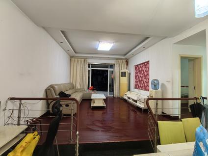 沙坪坝工人村整租 嘉新桃花里2室2厅/95平/低楼层