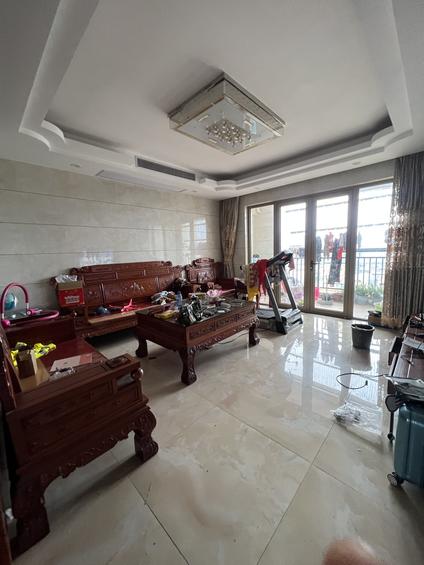 东阳东阳整租 欧景花园3室2厅/172平/高楼层