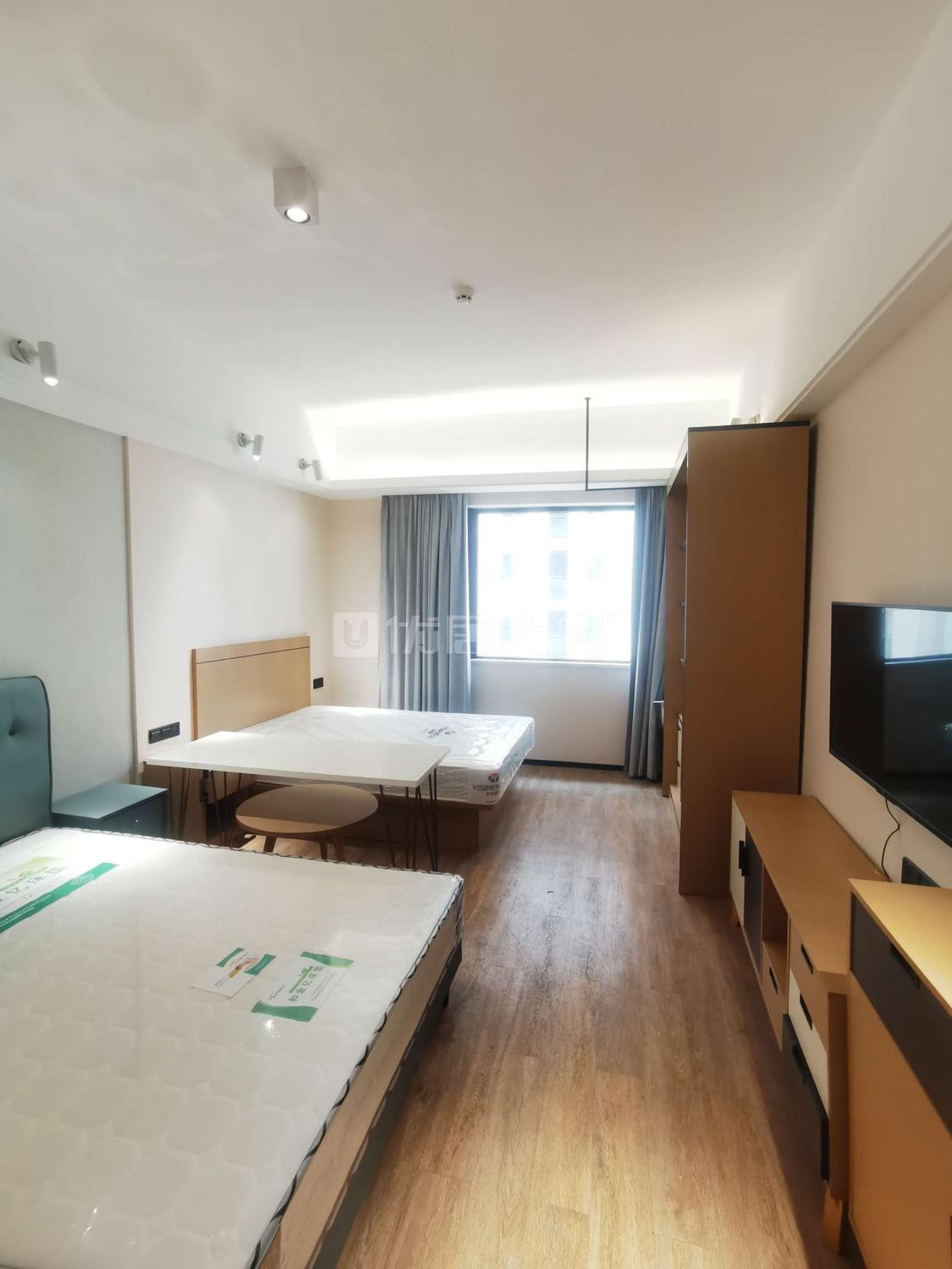 整租·保利六合