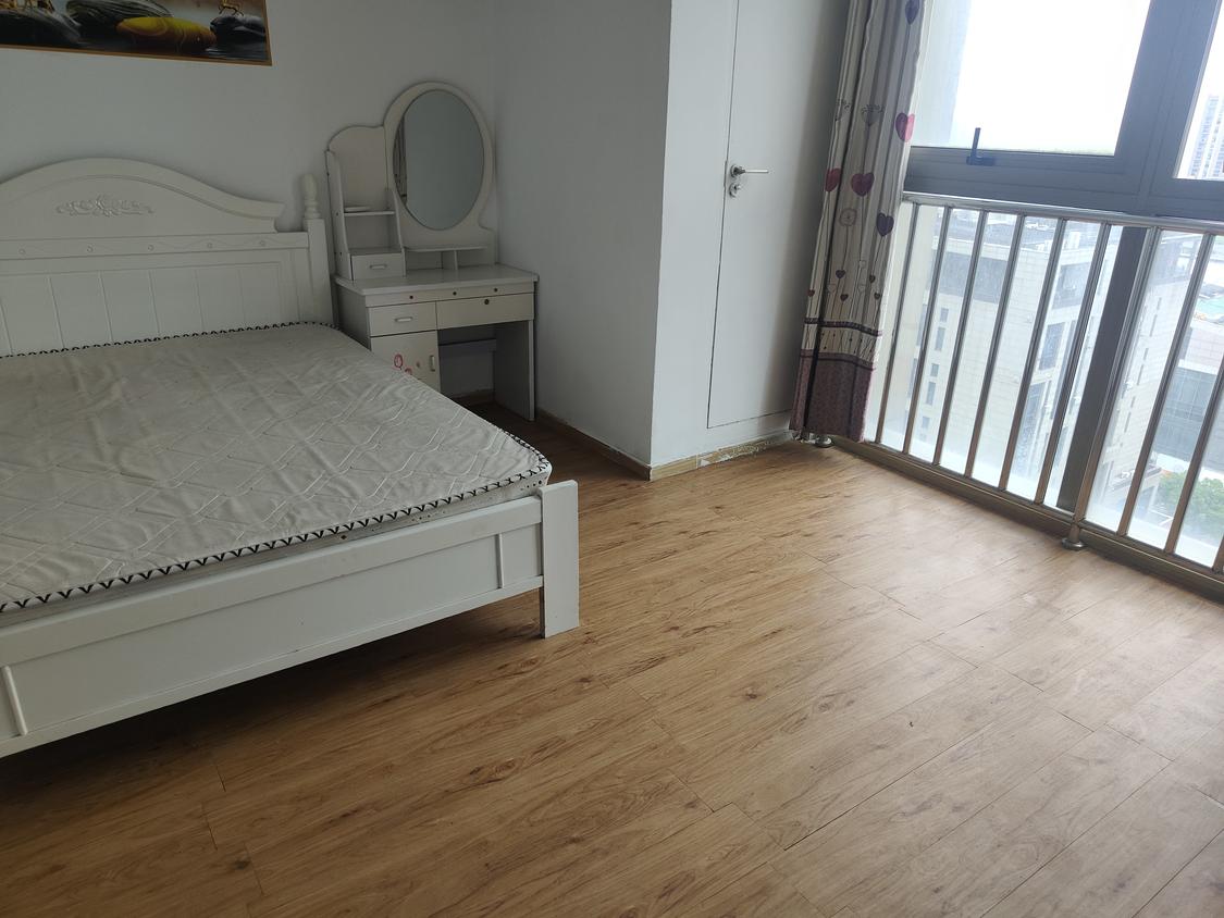 合租·晶鼎大厦