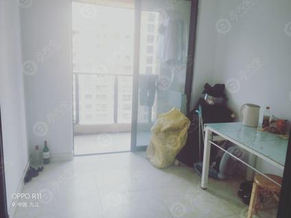 濂溪万达整租 新湖庐山国际2室1厅/70平/高楼层