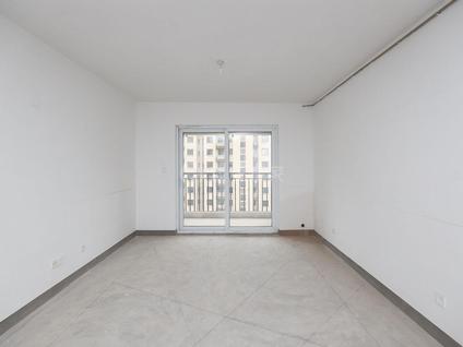 江宁麒麟科技城整租 银亿东城(第十一街区)3室2厅/136平/低楼层