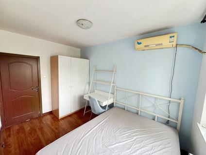 朝阳双桥合租 八里桥南院3室1厅/12平/中楼层