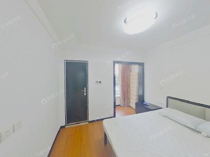 朝阳东大桥整租 圣世一品1室2厅/84平/低楼层
