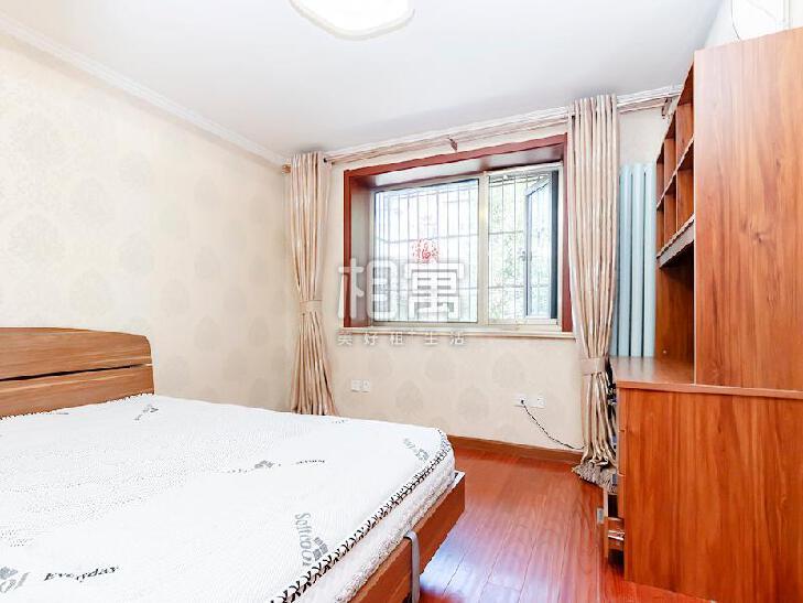 合租·展春园小区