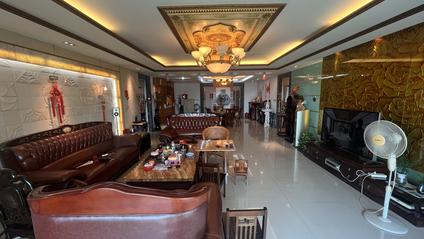 端州城西整租 广百时代广场5室2厅/271平/高楼层