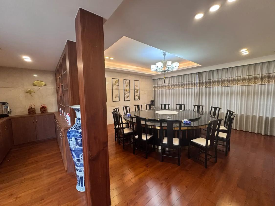 整租·东逸湾(六期)