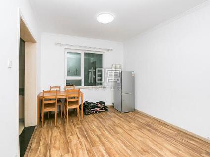 石景山古城合租 中海金玺公馆5室1厅/12平/低楼层