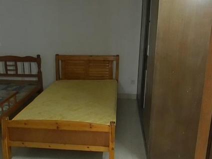 南城西平整租 未来世界花园3室1厅/97平/中楼层