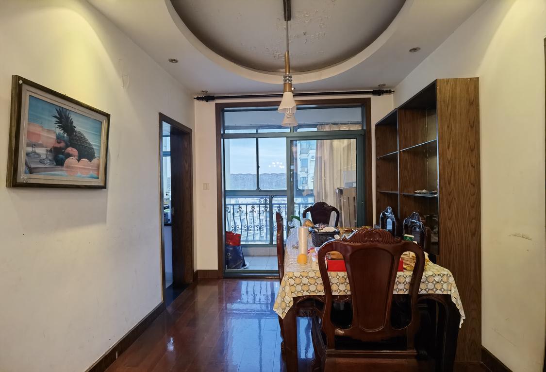 整租·康泰新城