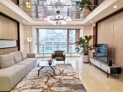 朝阳东大桥整租 世茂宫园2室2厅/174平/中楼层