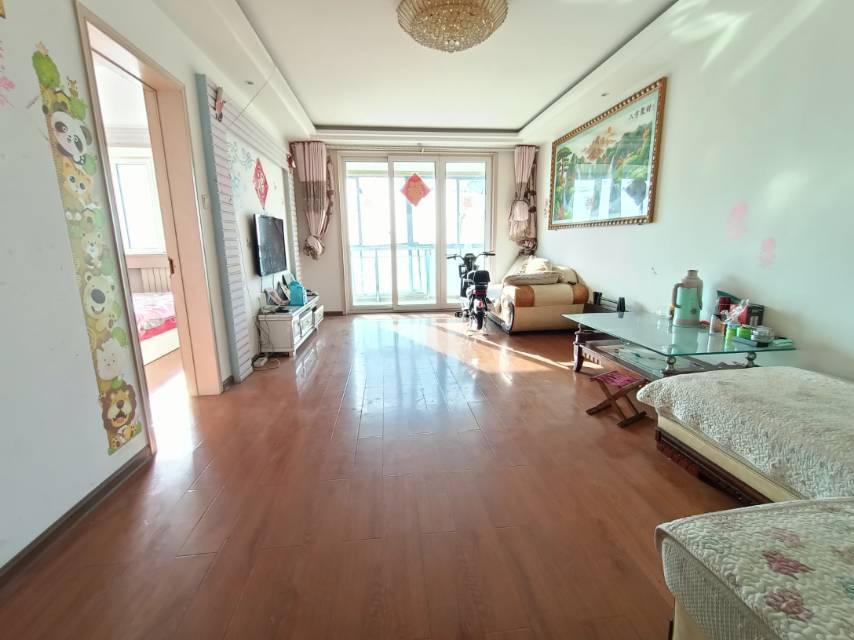 整租·鲁泽观天下