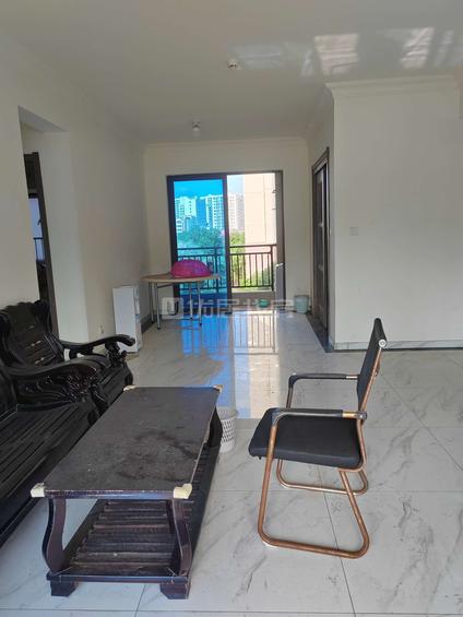 遂溪遂溪整租 遂溪碧桂园4室2厅/126平/低楼层