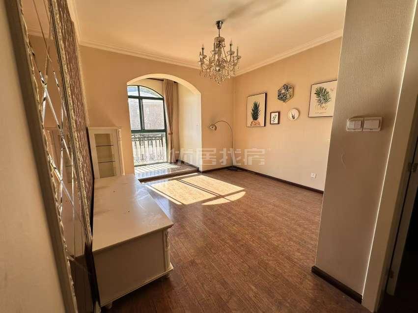 整租·贵研自然界