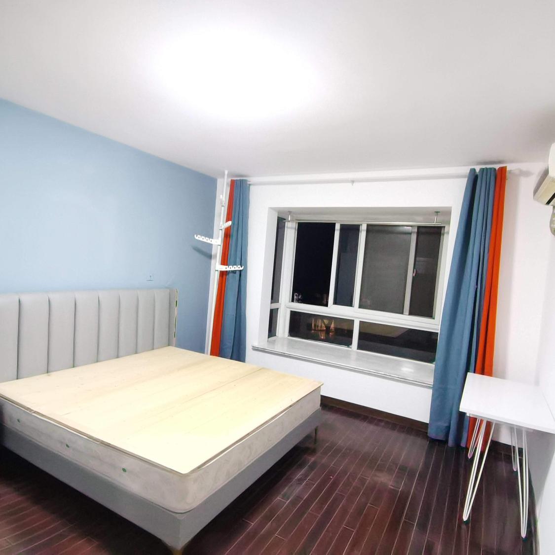 合租·和亭佳苑