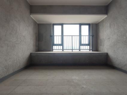 两江新区中央公园整租 鲁能泰山七号(十街区)4室2厅/154平/高楼层