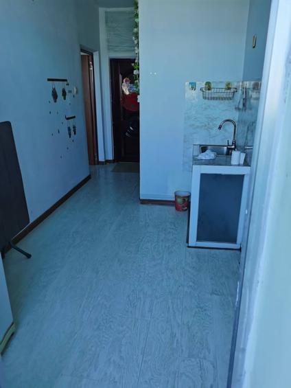 普兰店锦龙整租 南山路站前小区1室1厅/40平/中楼层