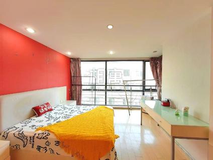 滨江彩虹城整租 龙禧硅谷广场1室1厅/58平/低楼层