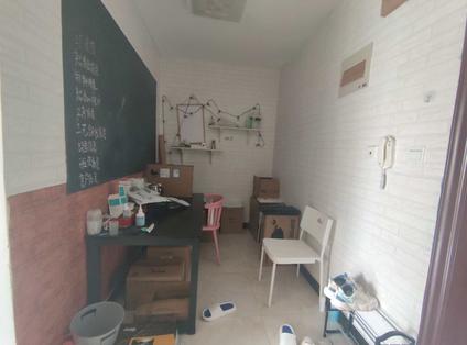 浦东康桥整租 秀怡苑2室1厅/60平/低楼层