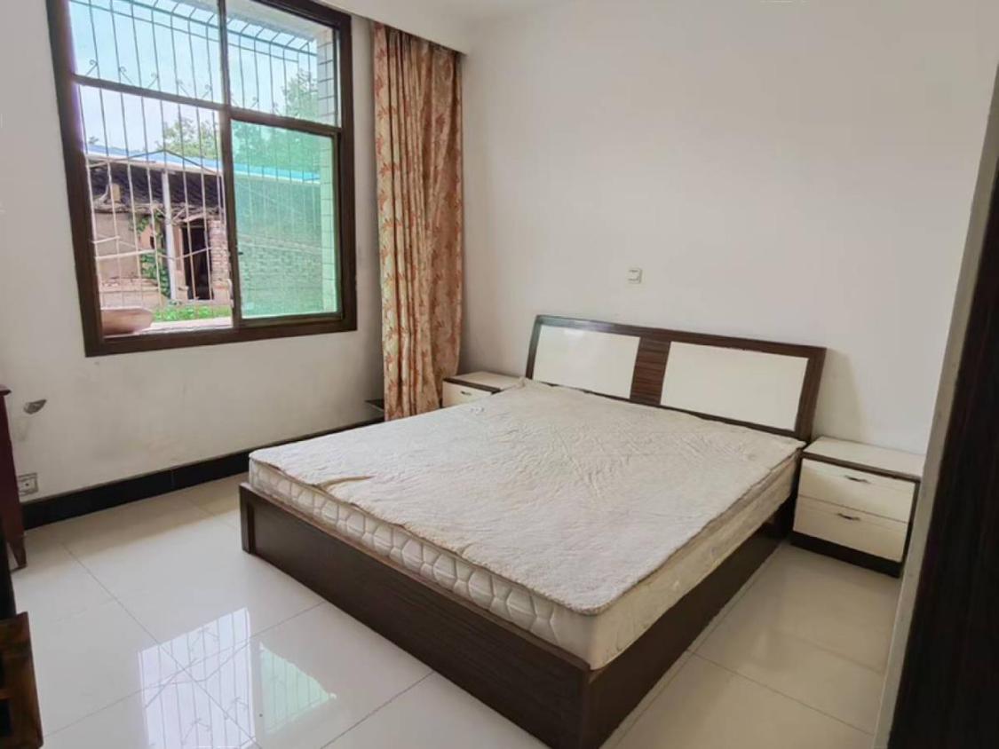 整租·滨河花园