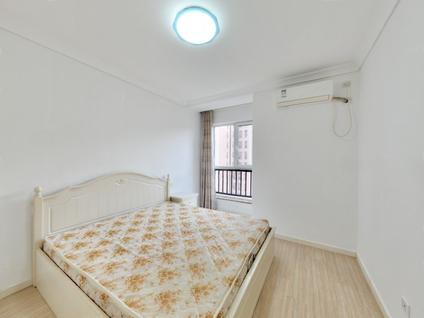 未央矿山路整租 华远海蓝城三期2室1厅/79平/中楼层