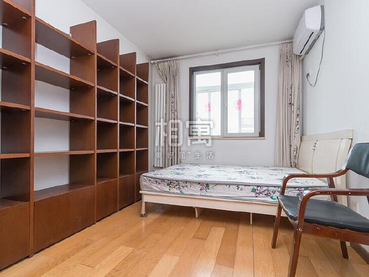 合租·万年花城(三期)