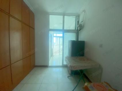 大东小津桥整租 荣乐社区2室1厅/56平/顶层