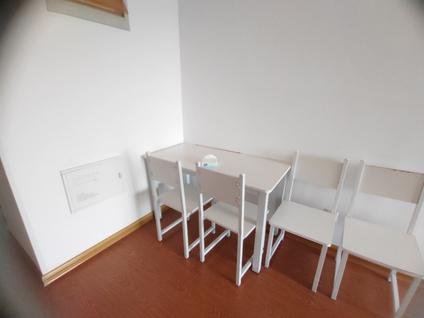 海陵城东整租 美好易居城领域2室2厅/85平/高楼层