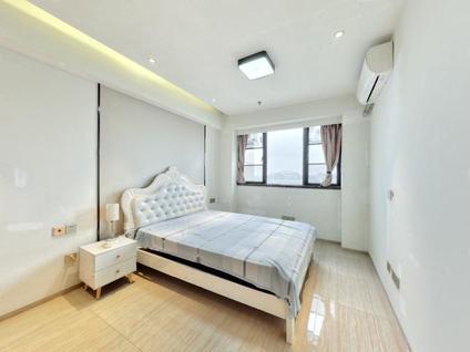 美兰国兴整租 海航豪庭(北苑一区)1室1厅/60平/高楼层