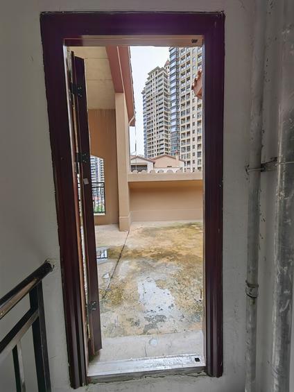 兴宁三塘整租 嘉和城(高迪公馆)4室2厅/268平/高楼层