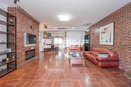 思明湖滨北路整租 新景七星公馆3室2厅/170平/低楼层