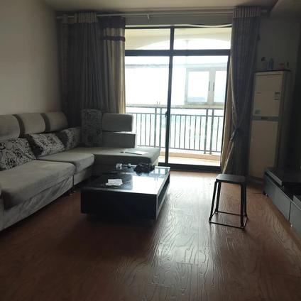 连云云山整租 天惠爱丁堡公馆4室2厅/149平/高楼层