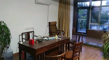 东昌府建设东路整租 伟业中华苑(南苑）5室2厅/192平/低楼层