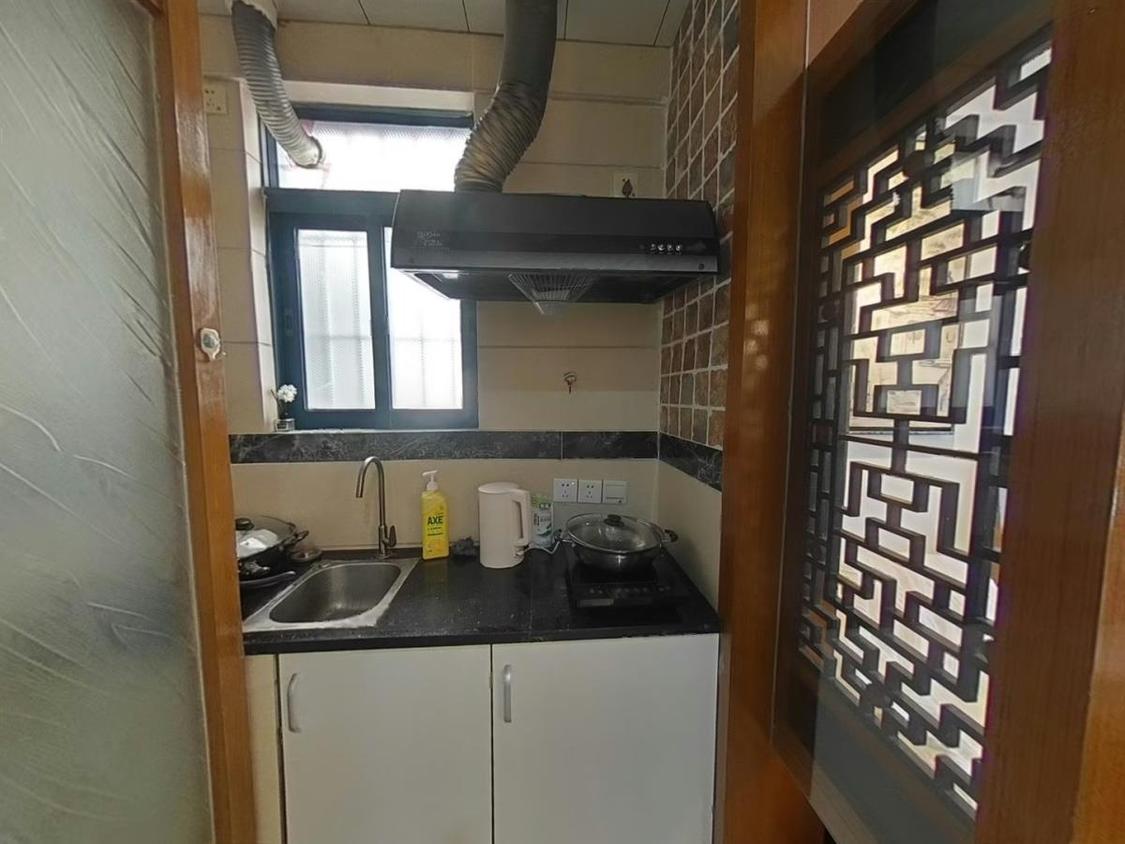 整租·盈彩美居