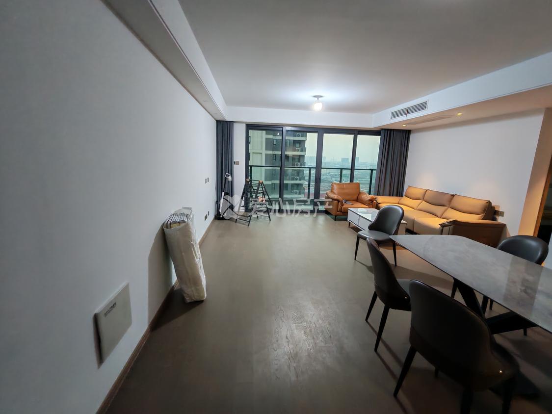 整租·大华锦绣四季