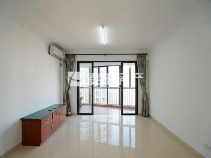 思明火车站整租 罗宾森璀璨新城(一期)3室2厅/106平/高楼层