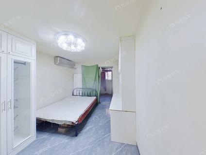 海淀万寿路整租 莲宝路10号院1室1厅/52平/低楼层