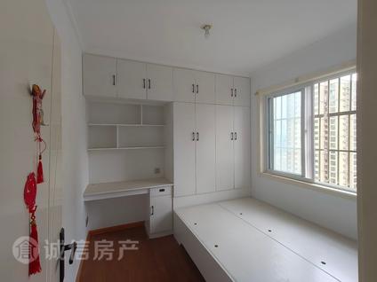 埇桥埇桥区整租 华府春天3室2厅/110平/高楼层