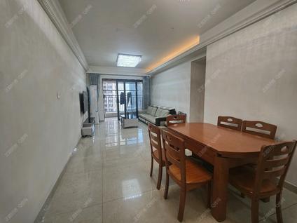 金湾航空新城整租 保利时代3室2厅/100平/低楼层