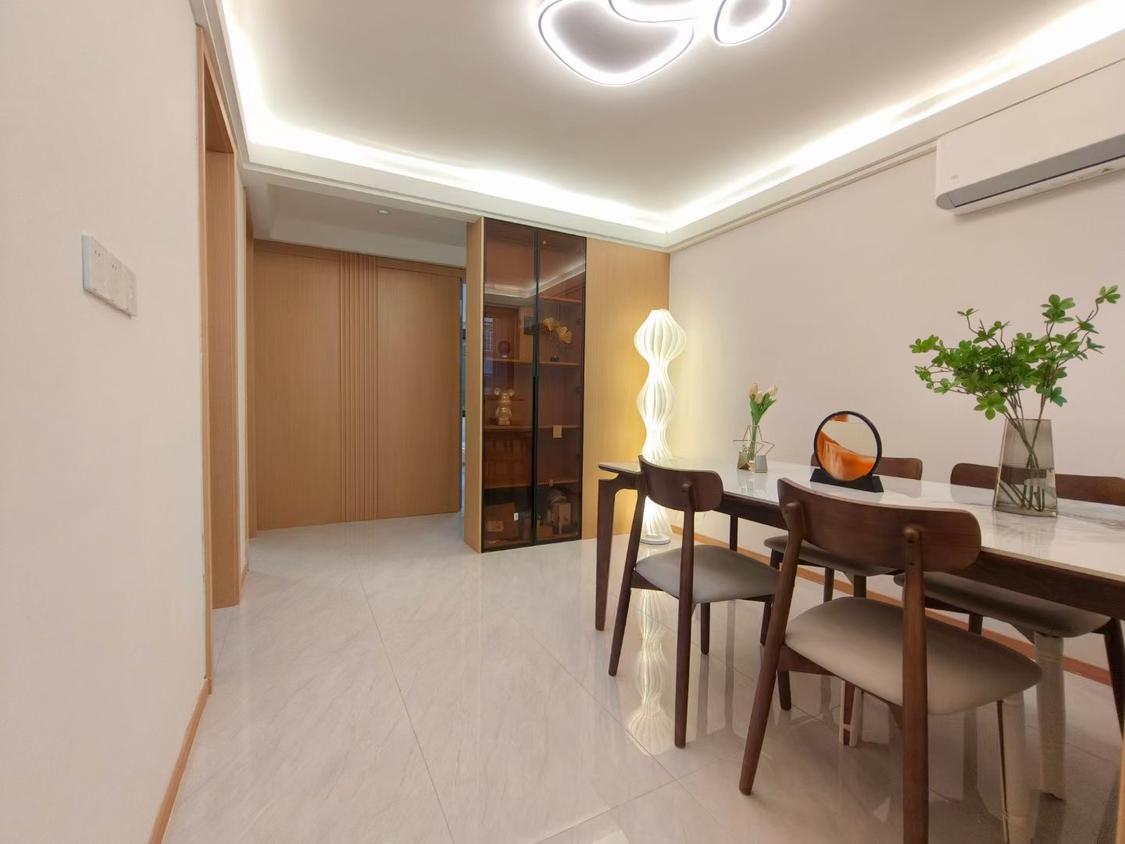 合租·高教新村