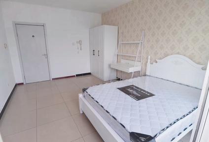 昌平回龙观合租 龙腾苑(六区)3室1厅/25平/中楼层