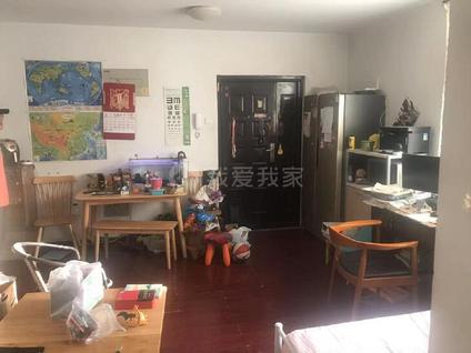海淀军博整租 铁道部5号院2室1厅/75平/低楼层