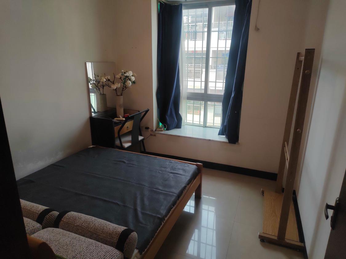 整租·银泉花园(E区)