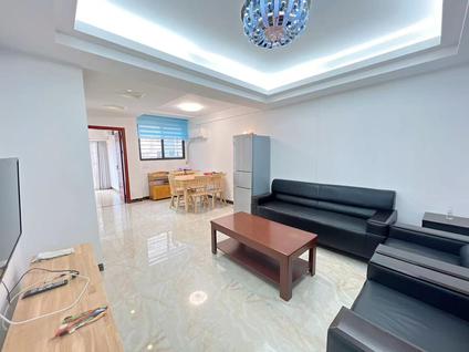 源城源城整租 华达凯旋国际2室2厅/72平/顶层