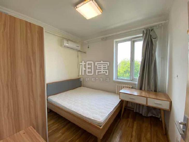 合租·探矿厂宿舍