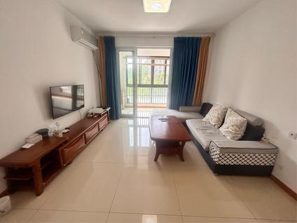 滨湖太湖新城整租 保利香槟国际3室2厅/91平/低楼层