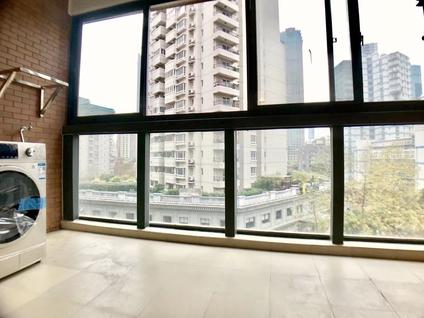 静安南京西路整租 泰府名邸2室2厅/110平/中楼层