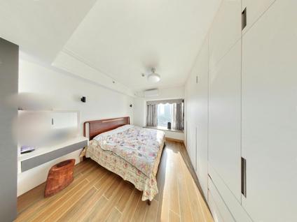 番禺亚运城整租 亚运城天逸4室2厅/140平/中楼层