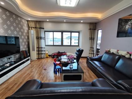 蓬江杜阮整租 蓬江玉圭园4室2厅/171平/高楼层