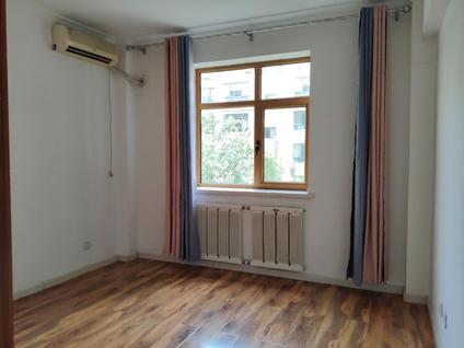 兴庆新一中整租 塞上骄子3室2厅/130平/中楼层